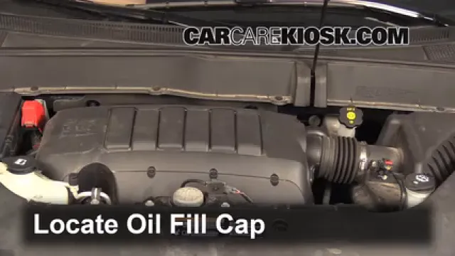 2013 Chevrolet Traverse LS 3.6L V6 Huile Ajouter de l'huile
